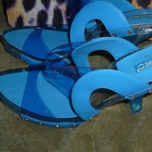 NIB XOXO Sandals Leather/synthetic upper 7.5B